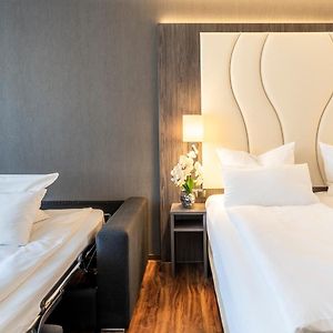 Dreibettzimmer